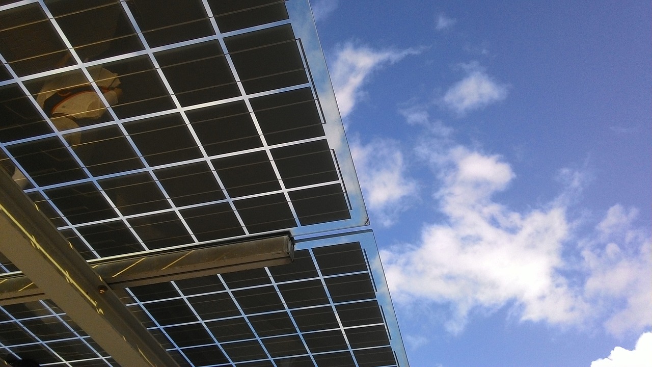 Idaho Power strikes solar power deal with Idaho regulators