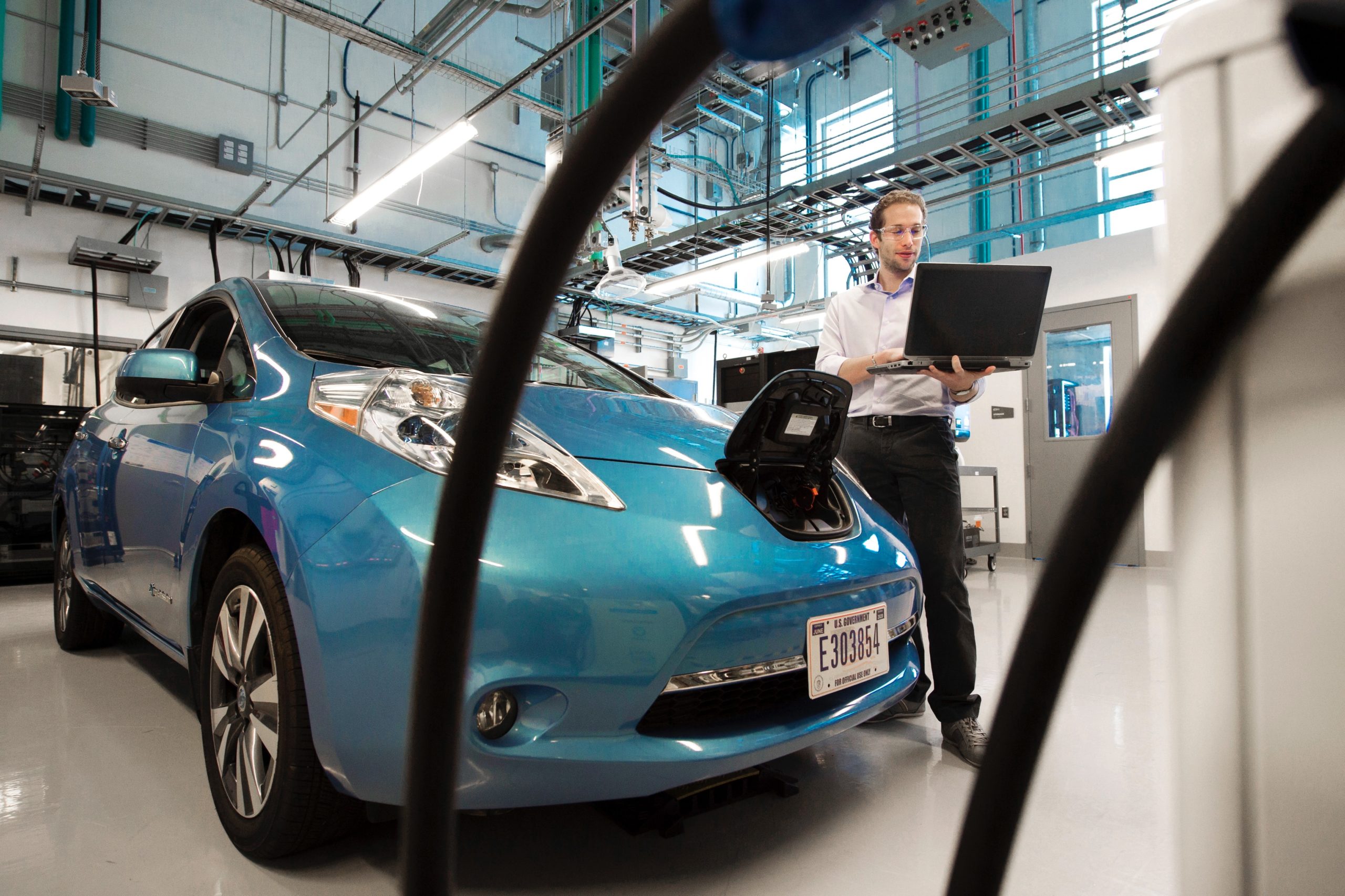 Cleantech news site editors on emerging utilities model: Keep an eye on electric vehicles